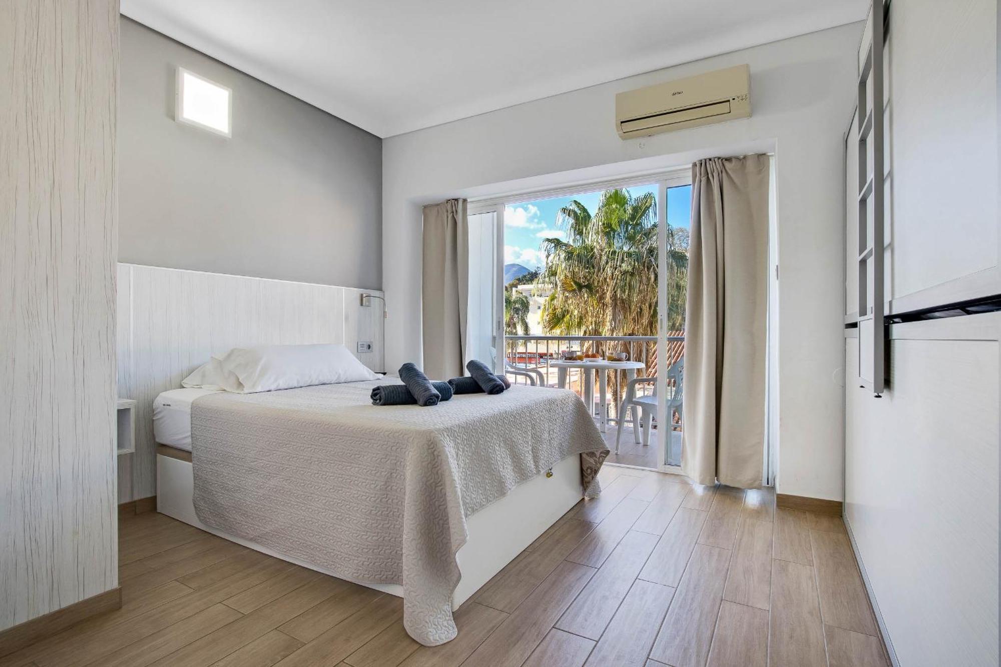 Carihuela Palace 418 By Ivi Real Estate Torremolinos Zewnętrze zdjęcie