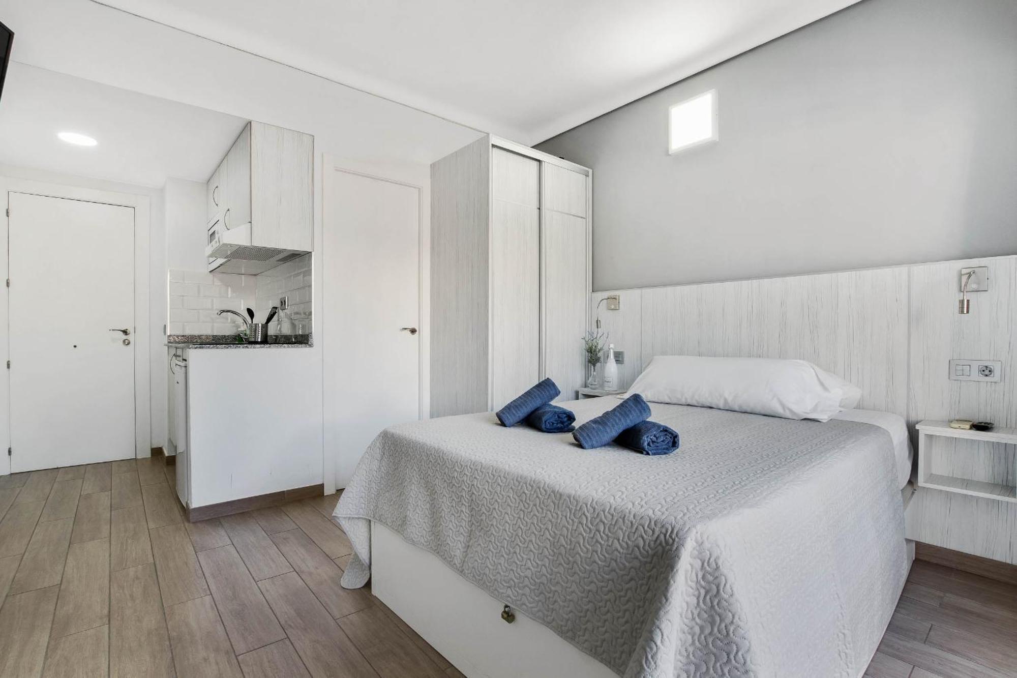 Carihuela Palace 418 By Ivi Real Estate Torremolinos Zewnętrze zdjęcie