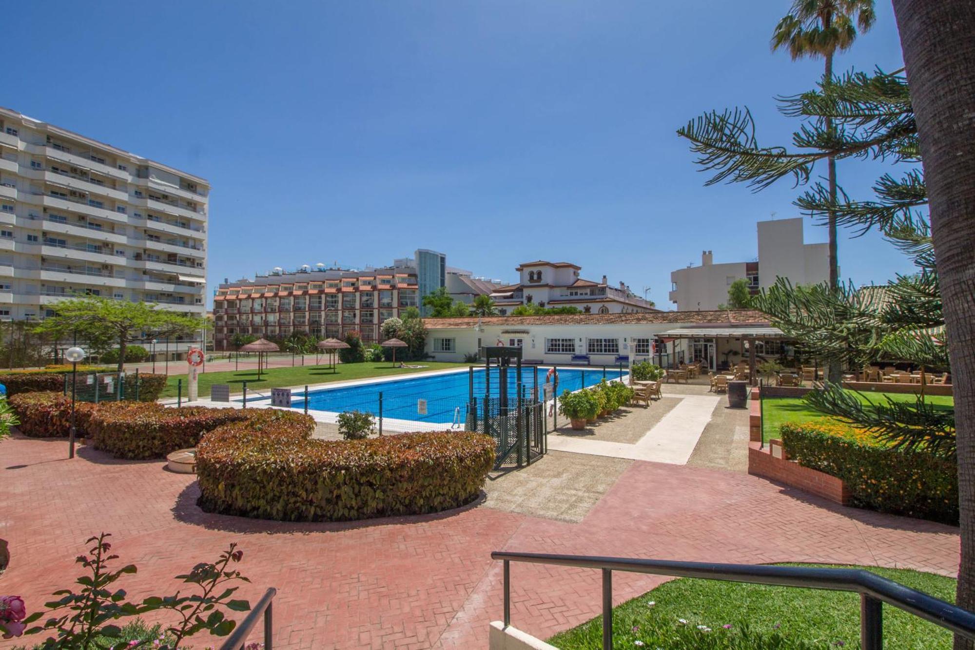 Carihuela Palace 418 By Ivi Real Estate Torremolinos Zewnętrze zdjęcie