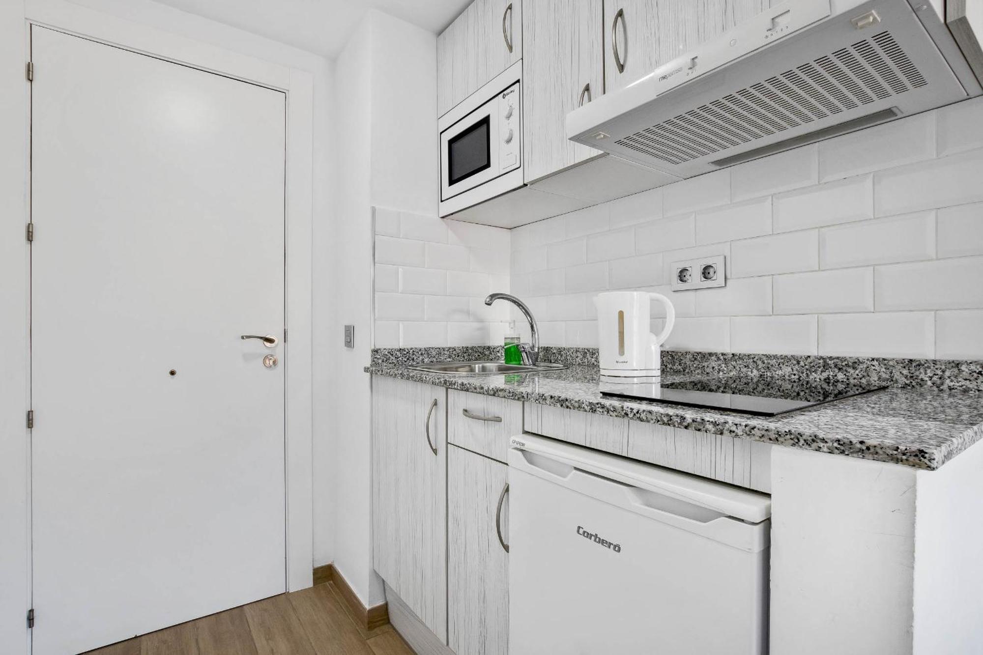 Carihuela Palace 418 By Ivi Real Estate Torremolinos Zewnętrze zdjęcie